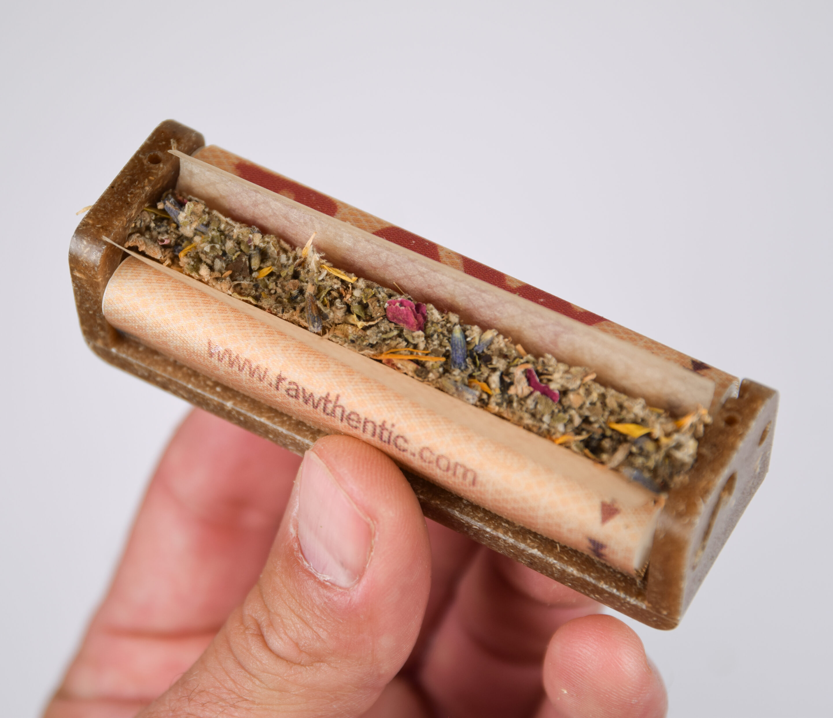 raw cigarette roller change RAW Rolling Machine - Classic Size